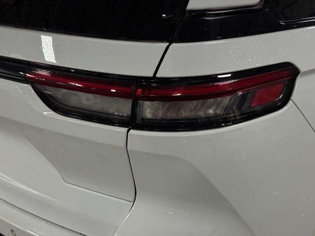 2022 JEEP GRAND CHEROKEE - Image 7