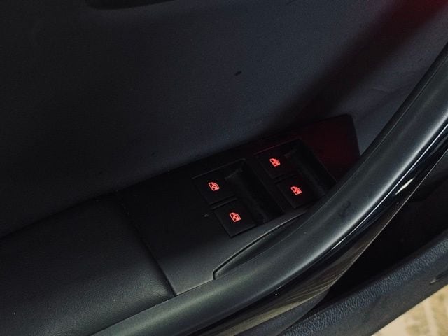 2017 BUICK CASCADA - Image 18