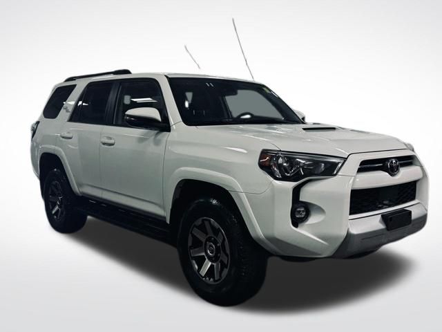 2024 TOYOTA 4RUNNER - Image 4