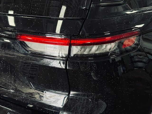 2023 JEEP GRAND CHEROKEE - Image 7