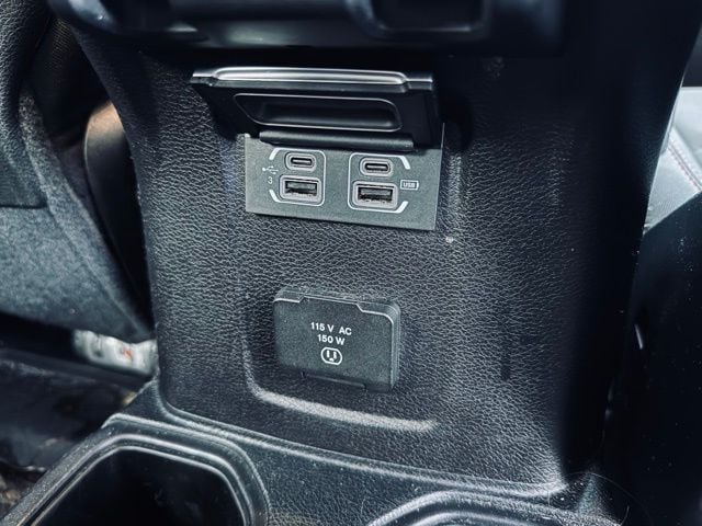 2020 JEEP WRANGLER - Image 20