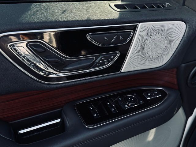 2022 LINCOLN NAVIGATOR - Image 15