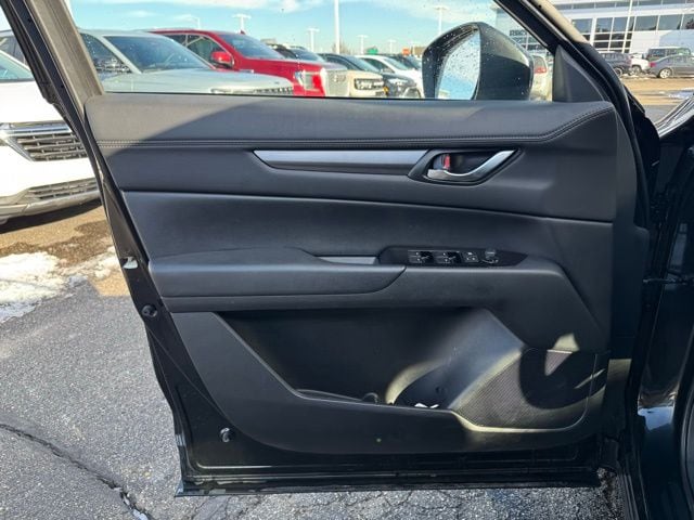 2024 MAZDA CX-5 - Image 11