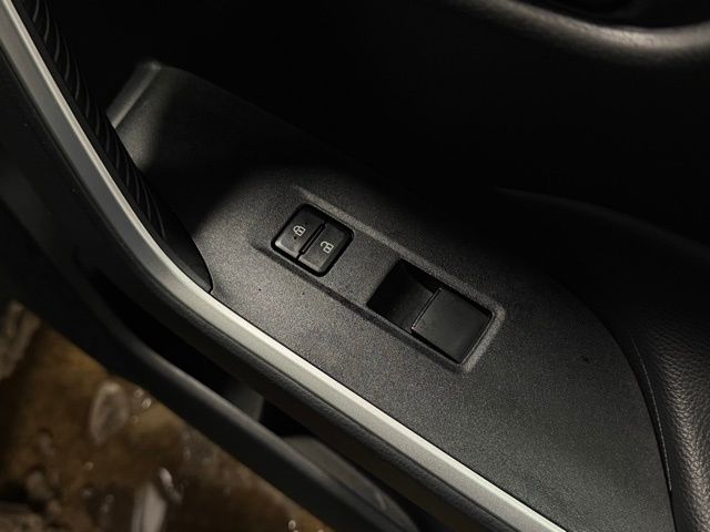 2024 TOYOTA RAV4 - Image 13