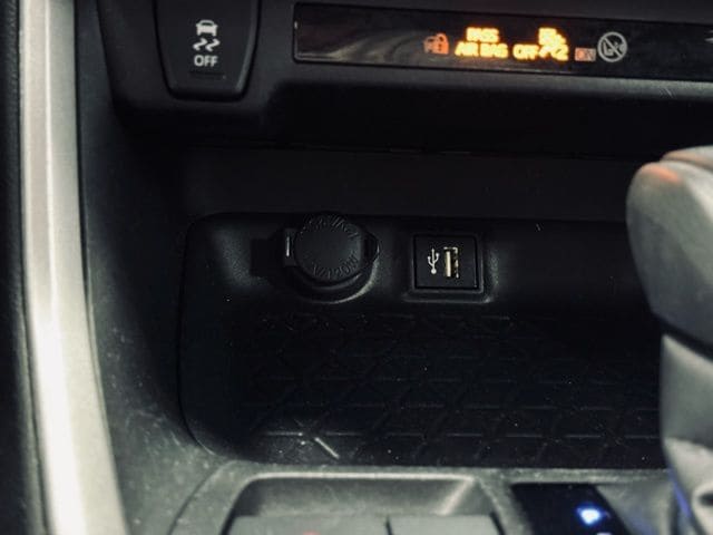 2024 TOYOTA RAV4 - Image 29