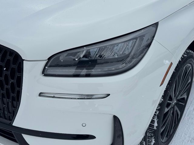 2024 LINCOLN CORSAIR - Image 3