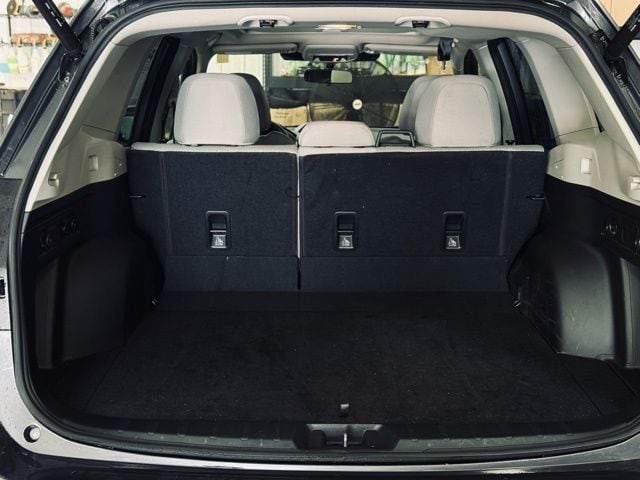 2022 SUBARU FORESTER - Image 10