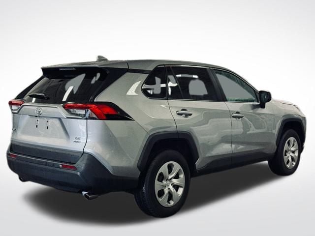 2025 TOYOTA RAV4 - Image 5