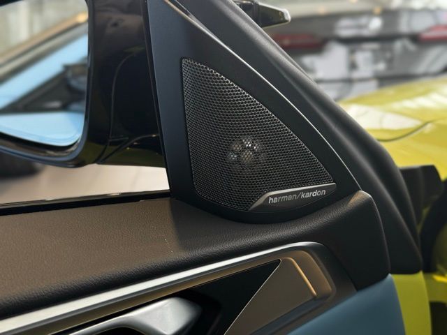 2022 BMW M4 - Image 17