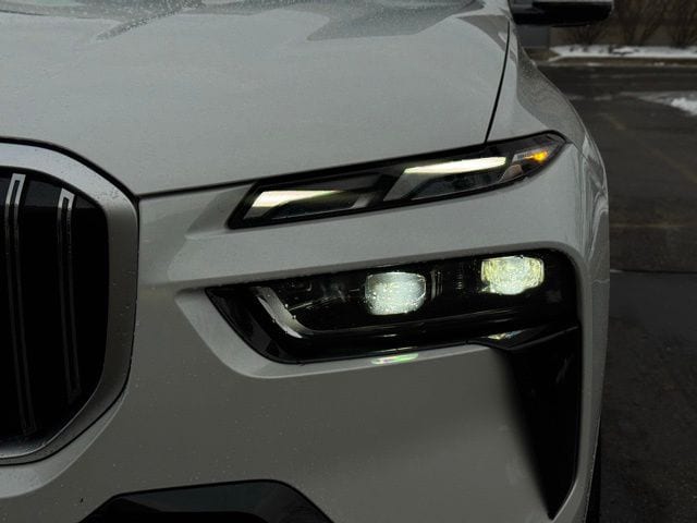 2026 BMW X7 - Image 7