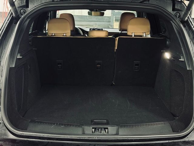 2022 LINCOLN CORSAIR - Image 10