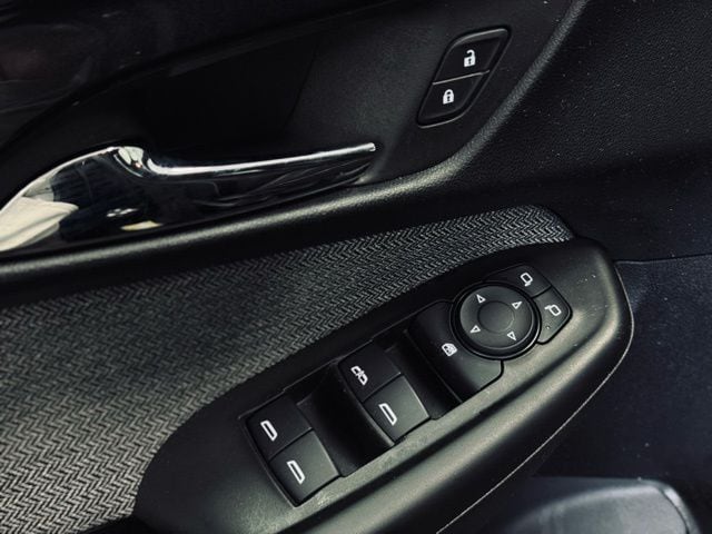 2025 CHEVROLET TRAILBLAZER - Image 12