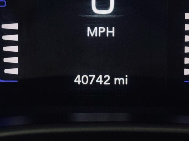 2023 CHRYSLER VOYAGER - Image 30