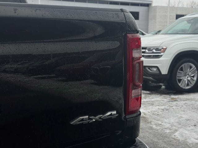 2021 RAM 1500 - Image 7