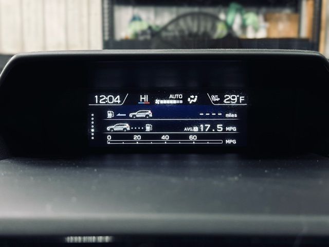 2022 SUBARU FORESTER - Image 36