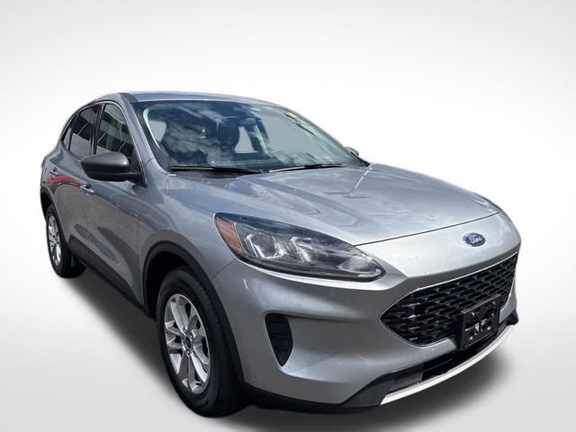 2022 Ford Escape SE photo 3