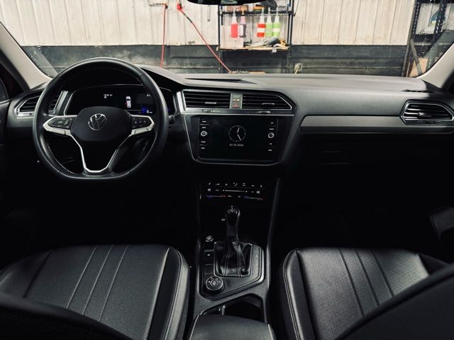 2022 VOLKSWAGEN TIGUAN - Image 20