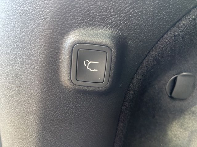 2022 JEEP CHEROKEE - Image 9