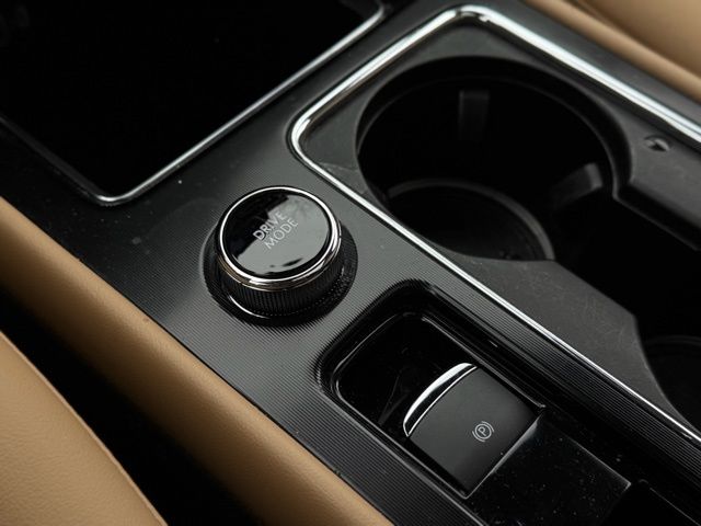 2022 LINCOLN CORSAIR - Image 32