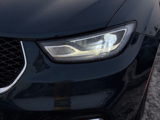 2024 CHRYSLER PACIFICA - Image 2