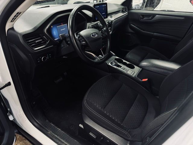 2023 FORD ESCAPE - Image 14