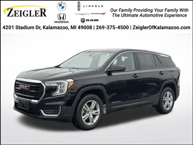 2024 GMC TERRAIN - Image 1