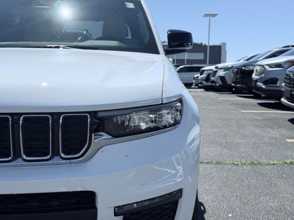 Certified 2025 Jeep Grand Cherokee L Limited SUV