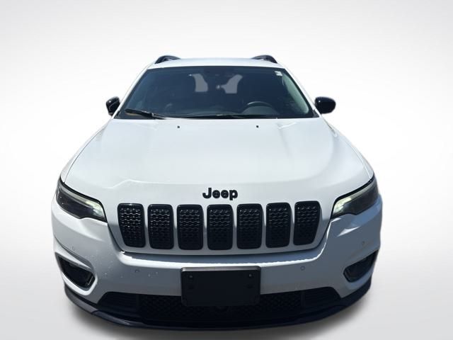 2023 Jeep Cherokee Altitude Lux photo 2
