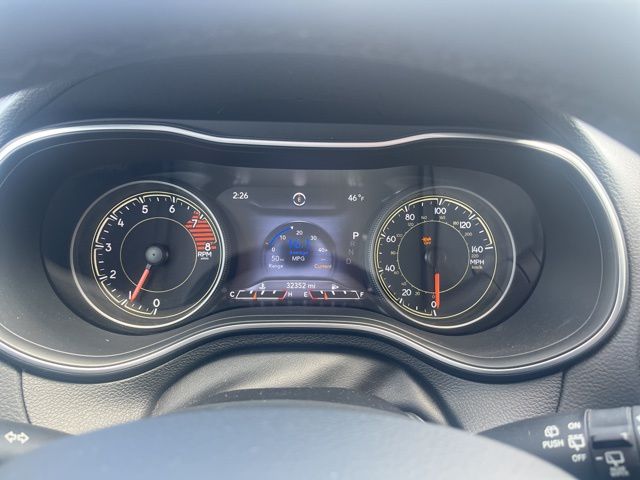 2022 JEEP CHEROKEE - Image 25