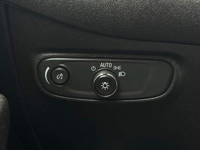 2023 CHEVROLET EQUINOX - Image 29