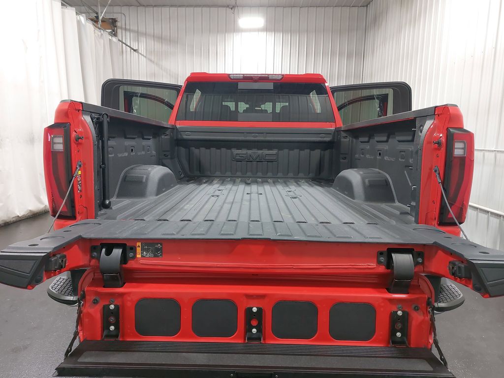 2024 GMC SIERRA HD - Image 13