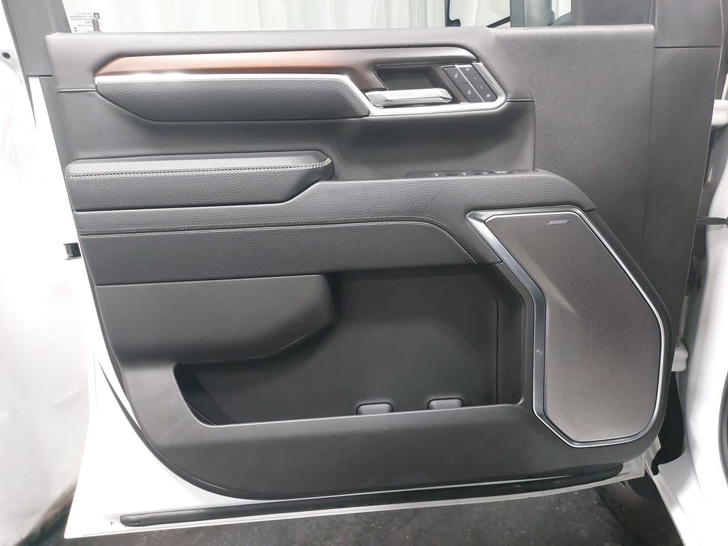 2024 GMC SIERRA HD - Image 28