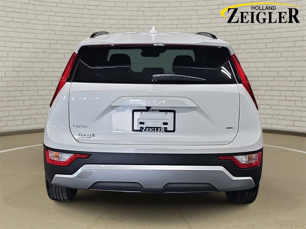 2024 KIA NIRO - Image 6