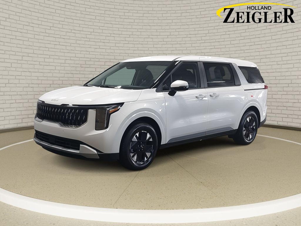 2026 Kia Carnival LXS's photo