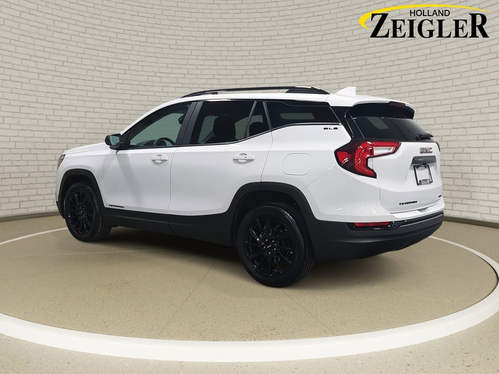 2023 GMC TERRAIN - Image 7
