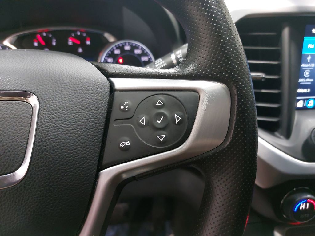 2023 GMC ACADIA - Image 20