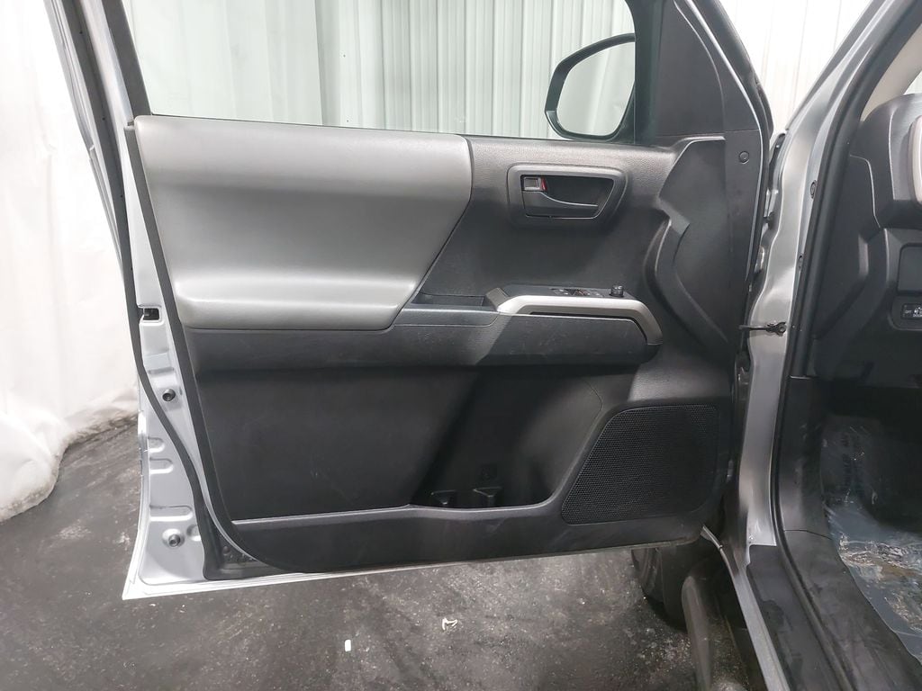 2022 TOYOTA TACOMA - Image 26