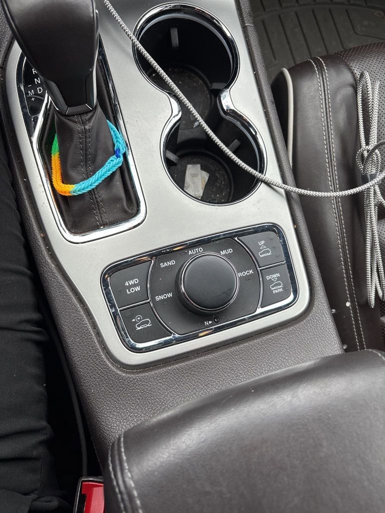 2019 JEEP GRAND CHEROKEE - Image 12