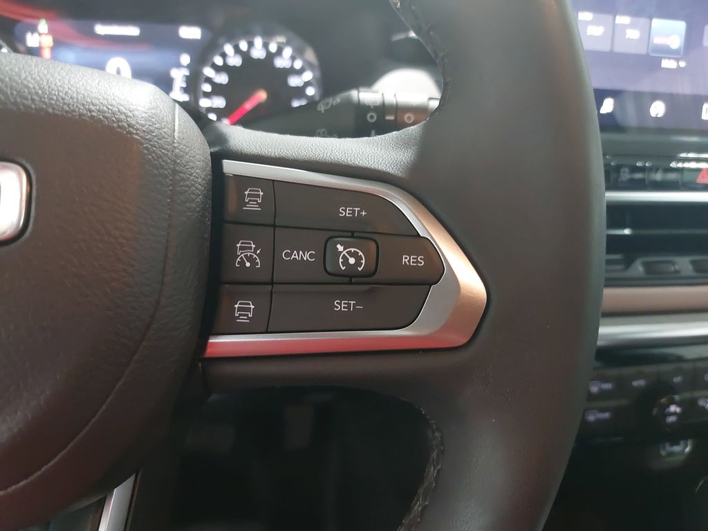 2023 JEEP COMPASS - Image 17