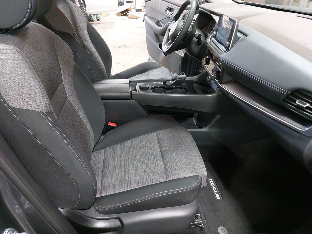 2023 NISSAN ROGUE - Image 10