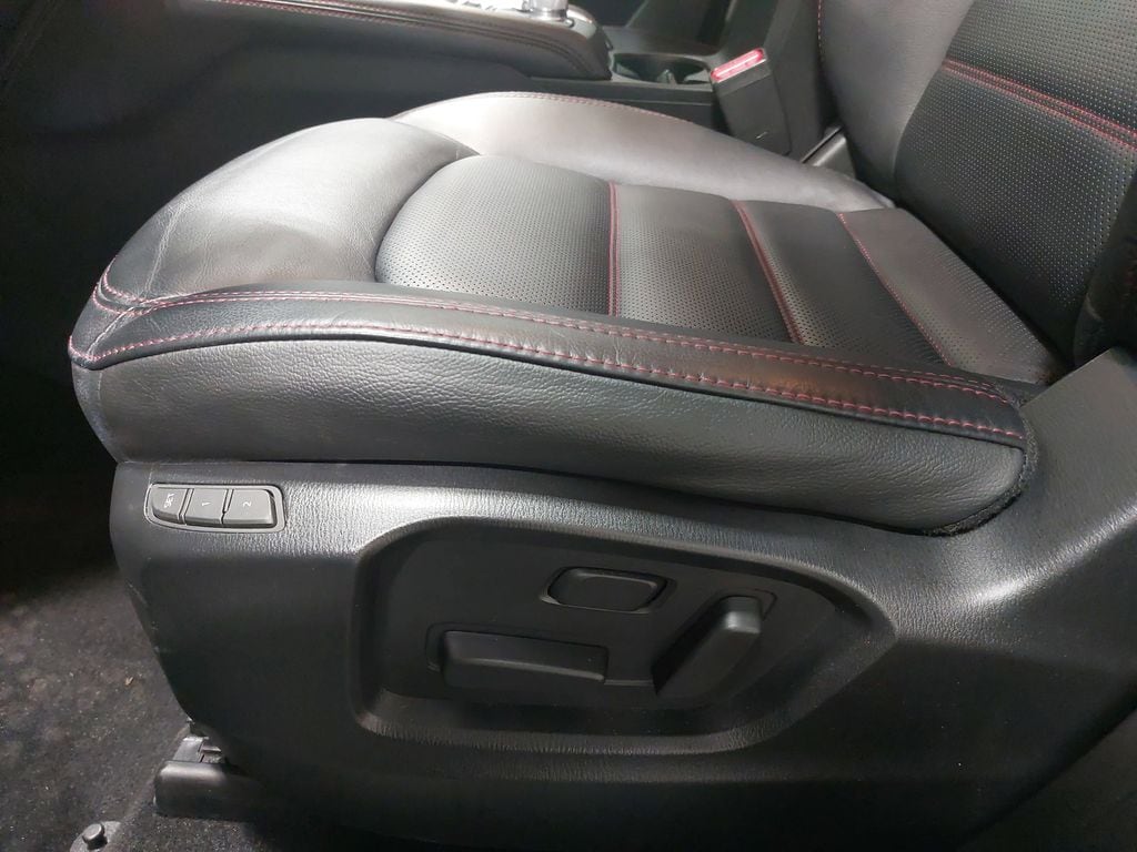 2025 MAZDA CX-5 - Image 30