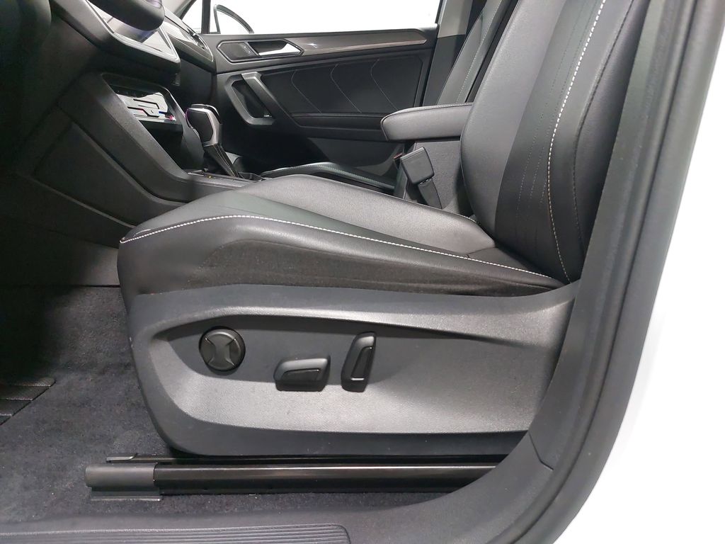 2022 VOLKSWAGEN TIGUAN - Image 29