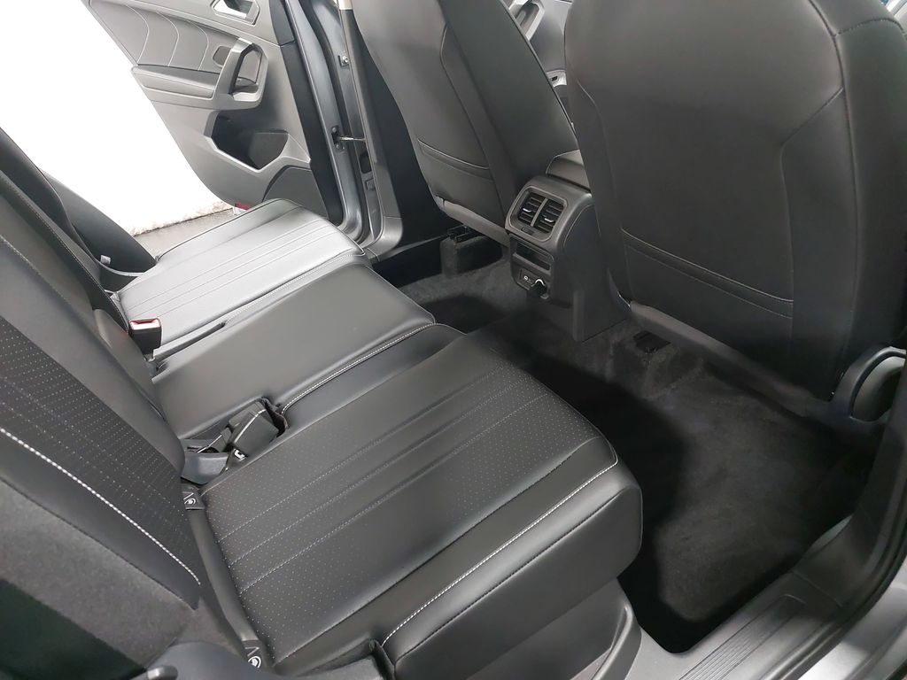 2024 VOLKSWAGEN TIGUAN - Image 11