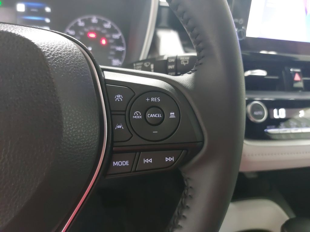 2024 TOYOTA COROLLA - Image 17