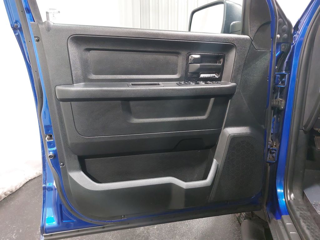 2017 RAM 1500 - Image 27