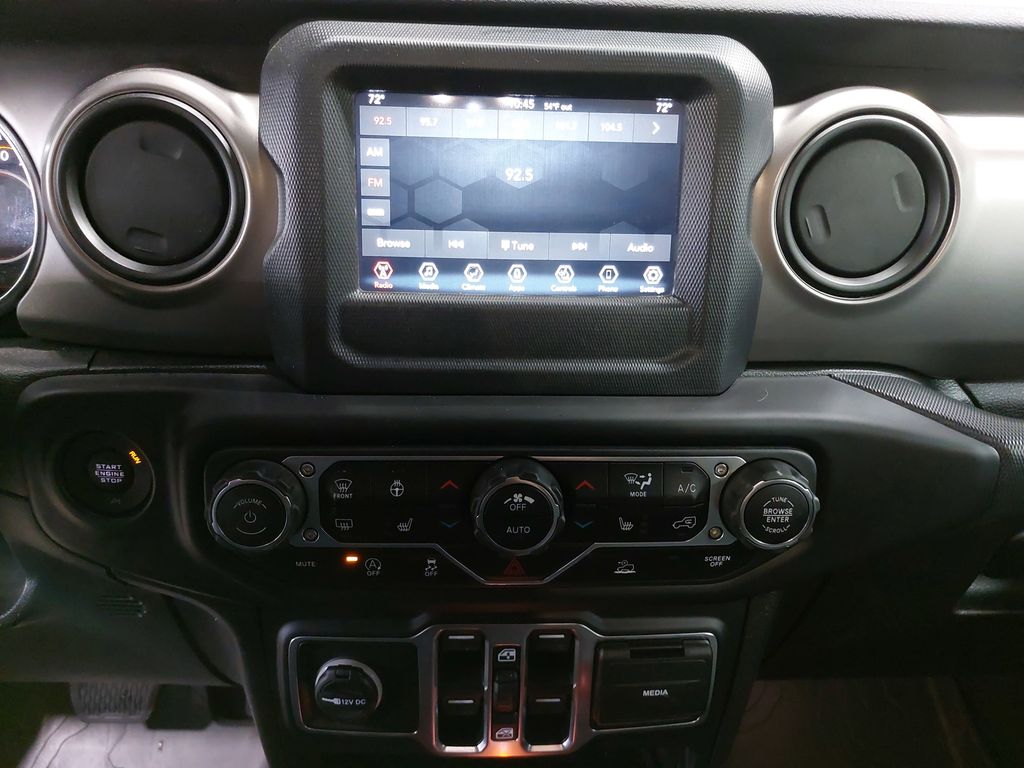 2020 JEEP GLADIATOR - Image 20