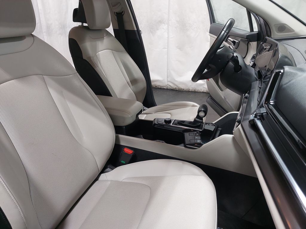 2023 KIA SPORTAGE - Image 10