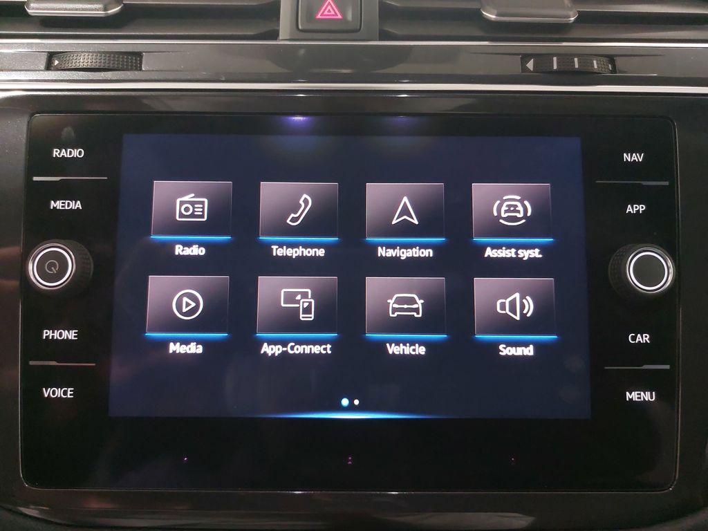 2022 VOLKSWAGEN TIGUAN - Image 22