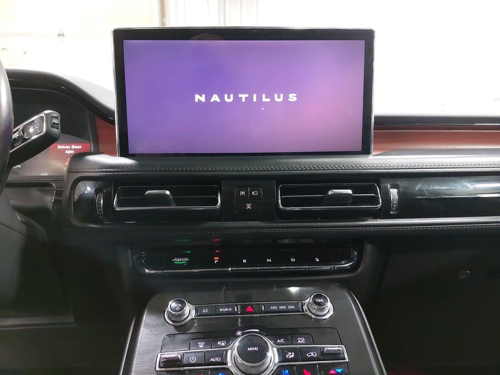 2022 LINCOLN NAUTILUS - Image 20