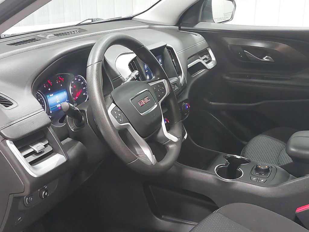 2023 GMC TERRAIN - Image 15